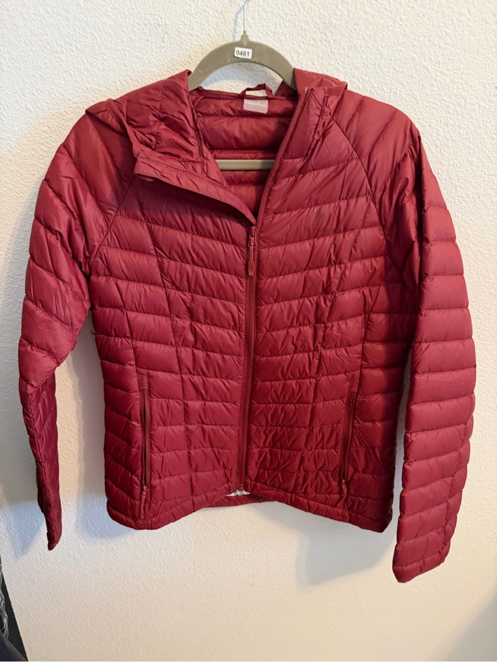 Quilted Hooded Puffer Jacket - Burgundy